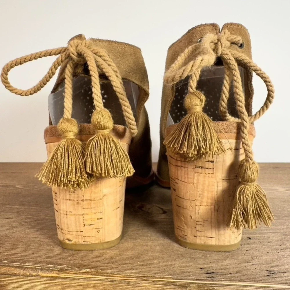 TOMS Elba Peep Toe Tassel Heeled Sandals Womens 6.5 Tan Boho Cork Heel Western